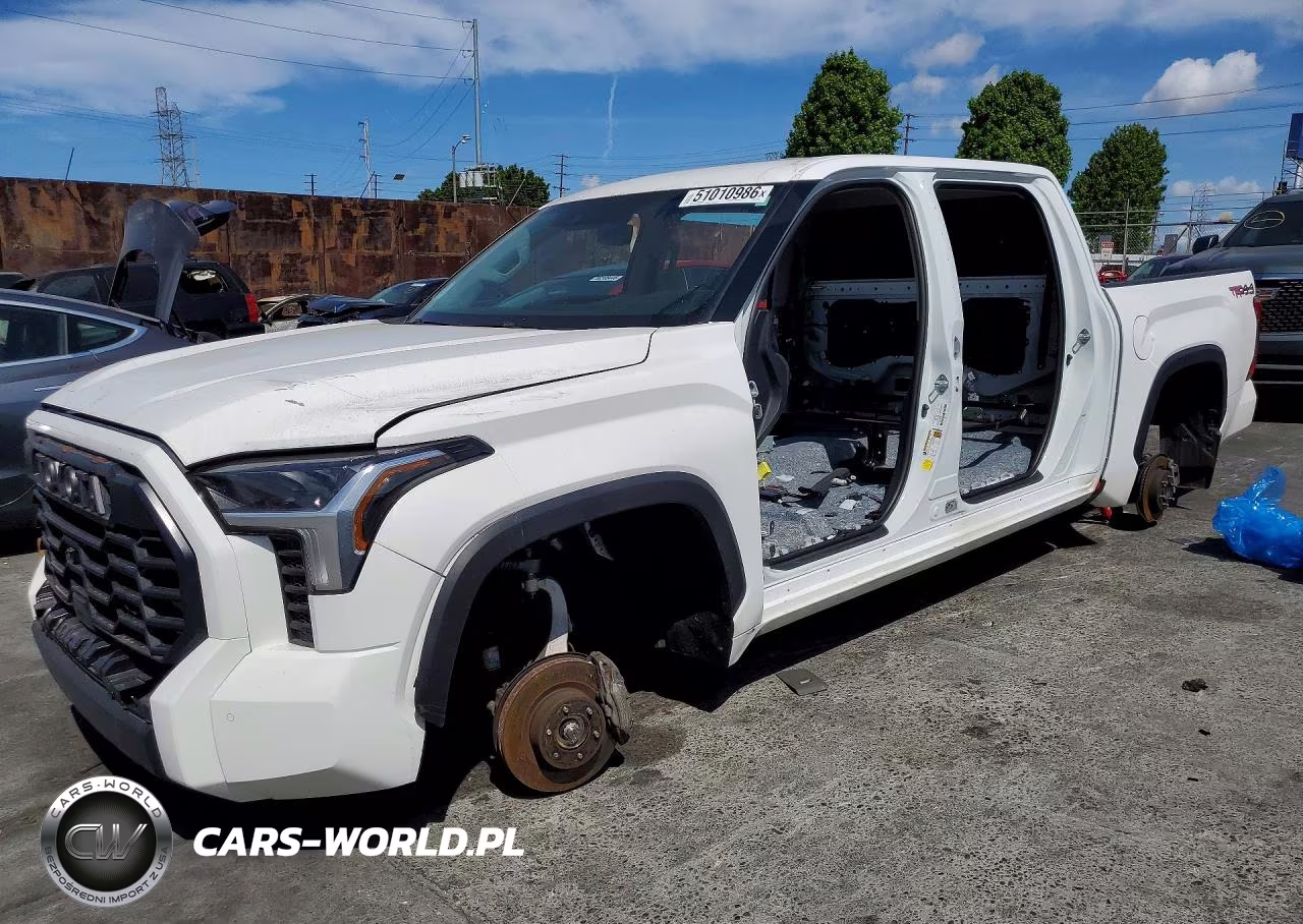 2023 Toyota Tundra Crewmax Limited – zdjęcie 1 z 12