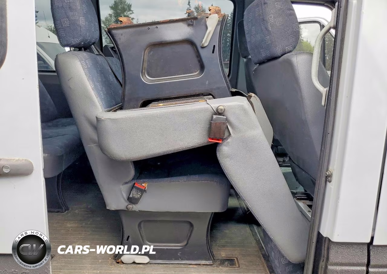 2005 Dodge Sprinter 2500 VIN:WD8PD644455802911 - 11