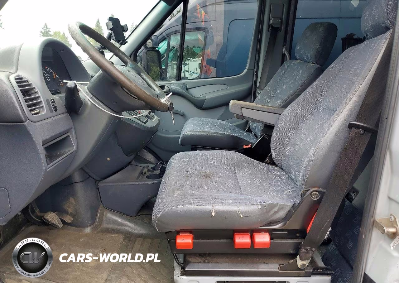 2005 Dodge Sprinter 2500 VIN:WD8PD644455802911 - 7