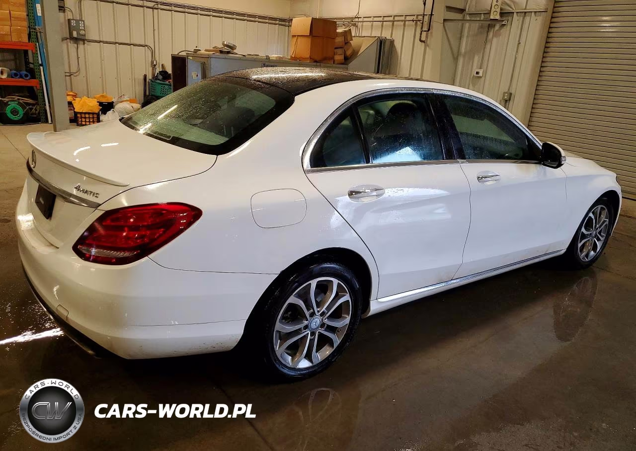 2015 Mercedes-Benz C 300 4Matic VIN:55SWF4KB1FU094929 - 3
