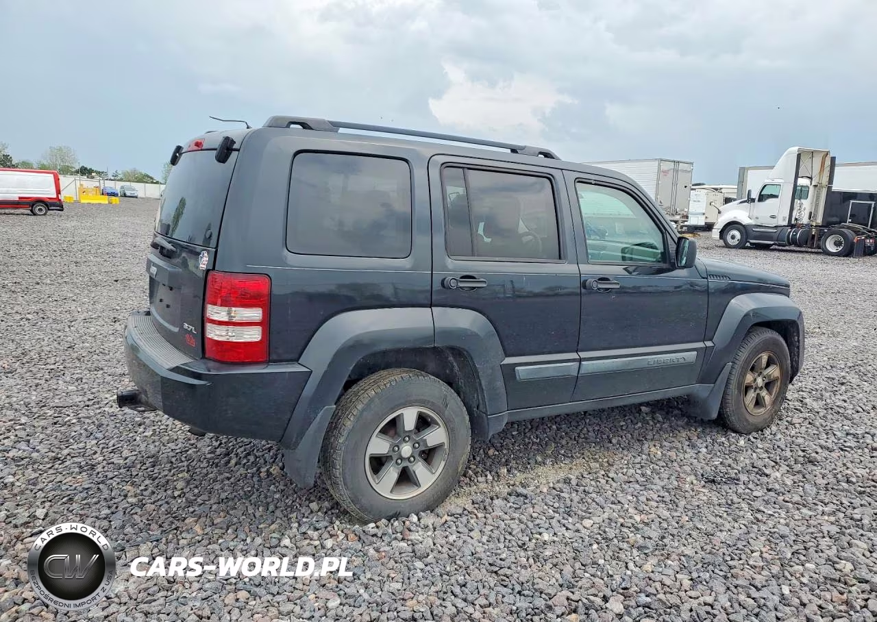 2008 Jeep Liberty Sport VIN:1J8GN28K18W246851 - 3
