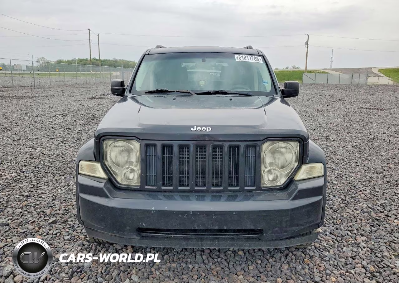 2008 Jeep Liberty Sport VIN:1J8GN28K18W246851 - 5