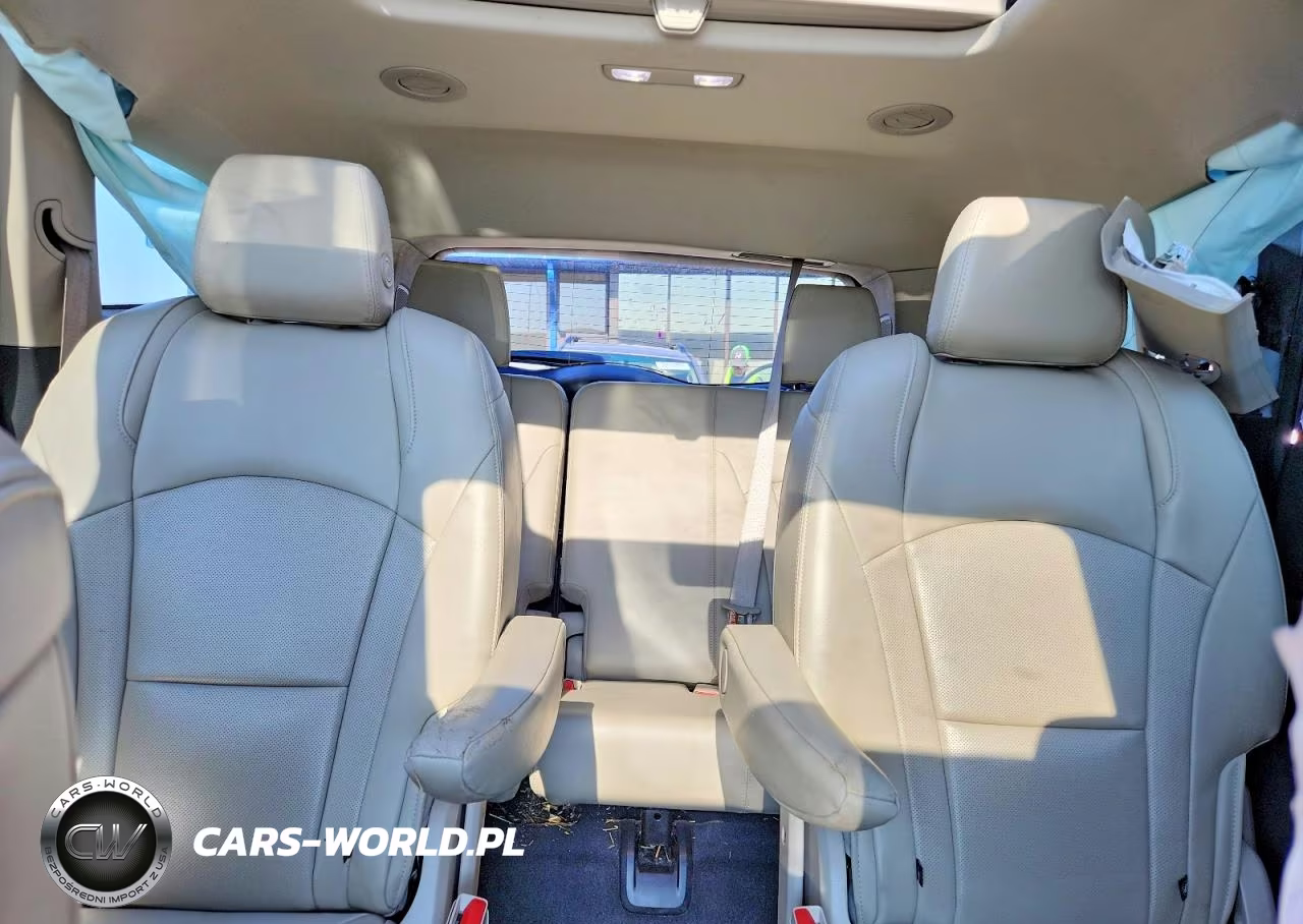 2018 Buick Enclave Premium VIN:5GAERCKW4JJ133551 - 10