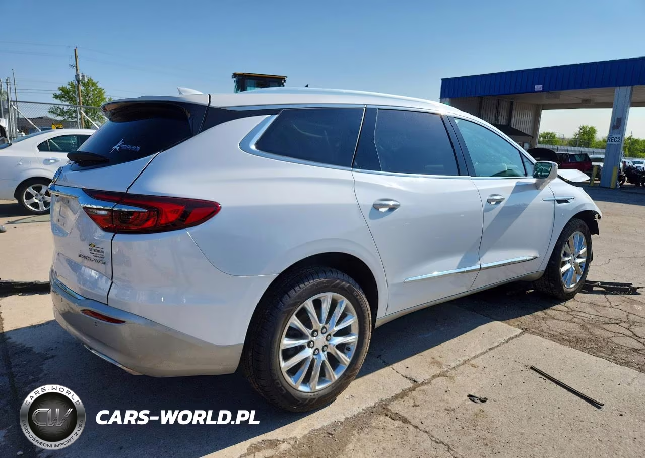 2018 Buick Enclave Premium VIN:5GAERCKW4JJ133551 - 3
