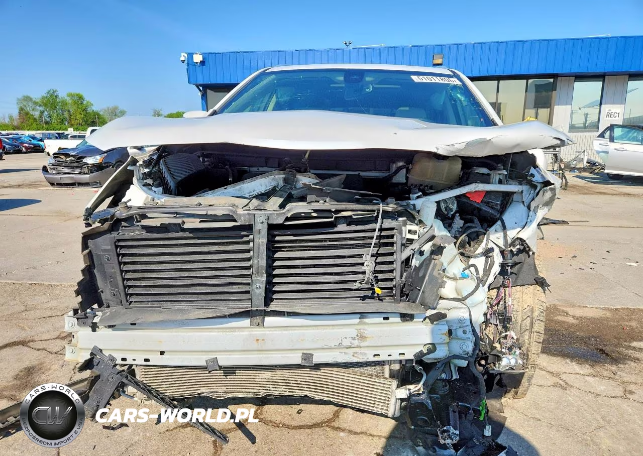 2018 Buick Enclave Premium VIN:5GAERCKW4JJ133551 - 5