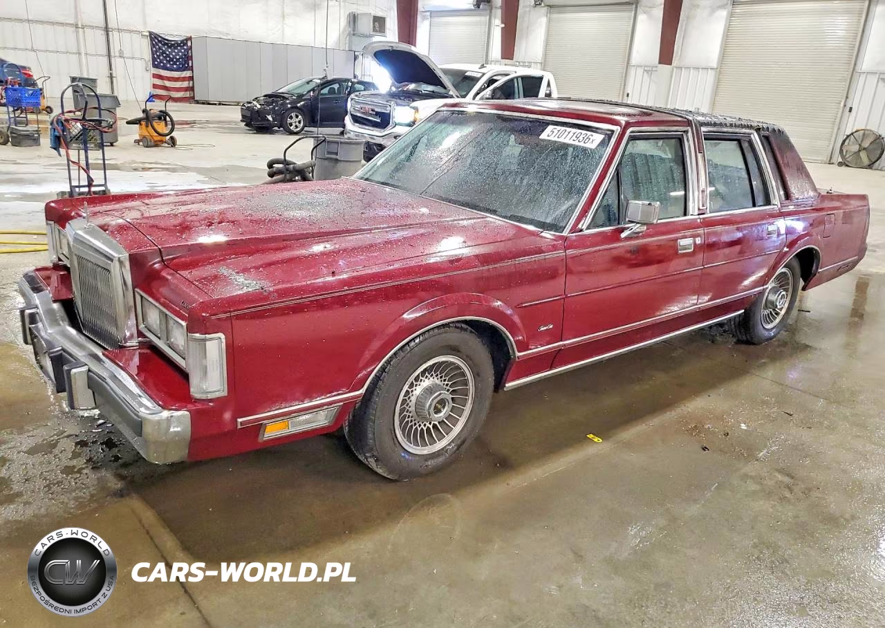 1988 Lincoln Townhouse Town Car