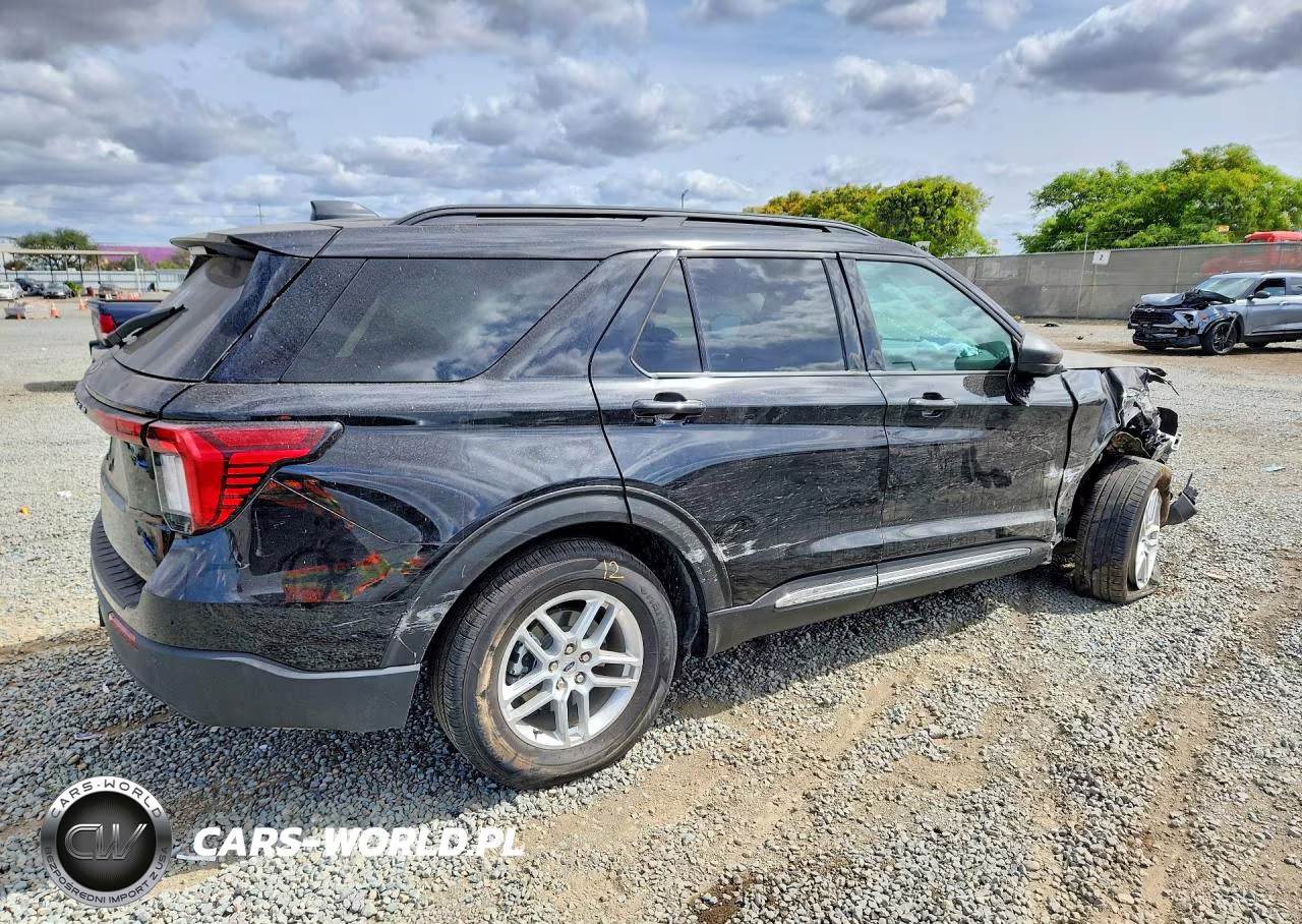 2025 Ford Explorer Active VIN:1FMUK7DH6SGC92585 - 3