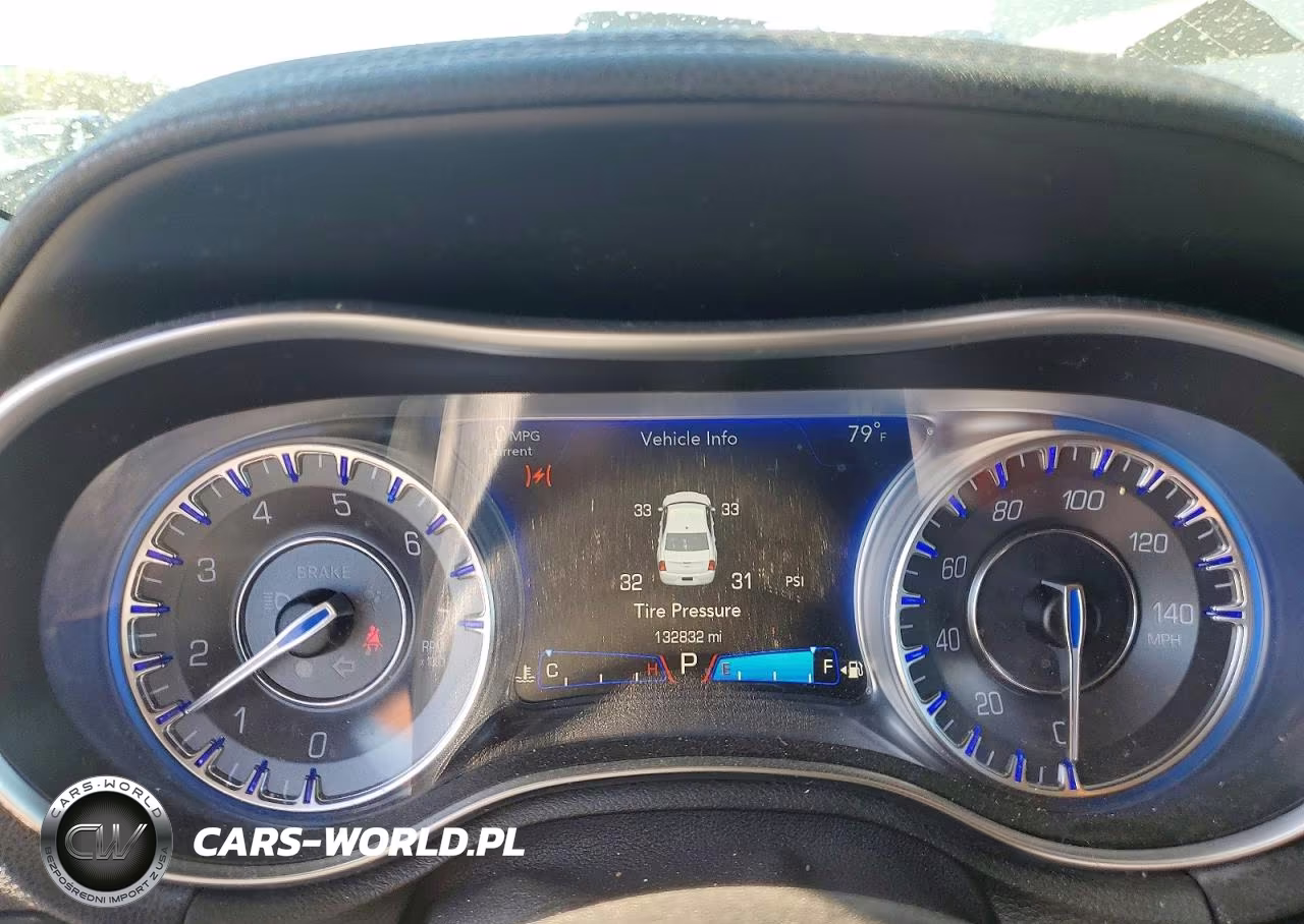 2017 Chrysler 300C VIN:2C3CCAEG0HH580006 - 9