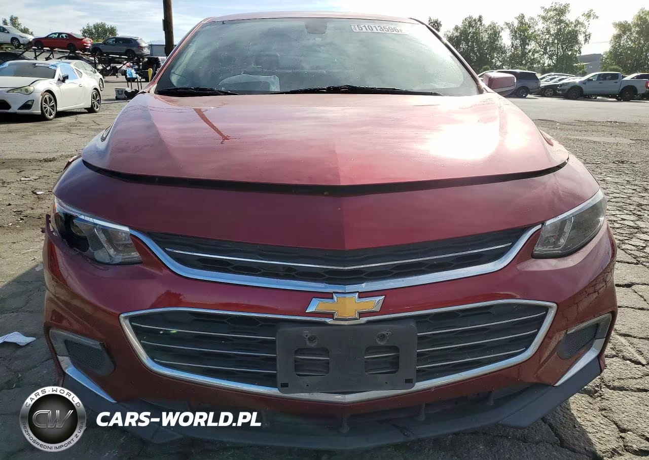 2018 Chevrolet Malibu Lt VIN:1G1ZD5ST3JF215931 - 5