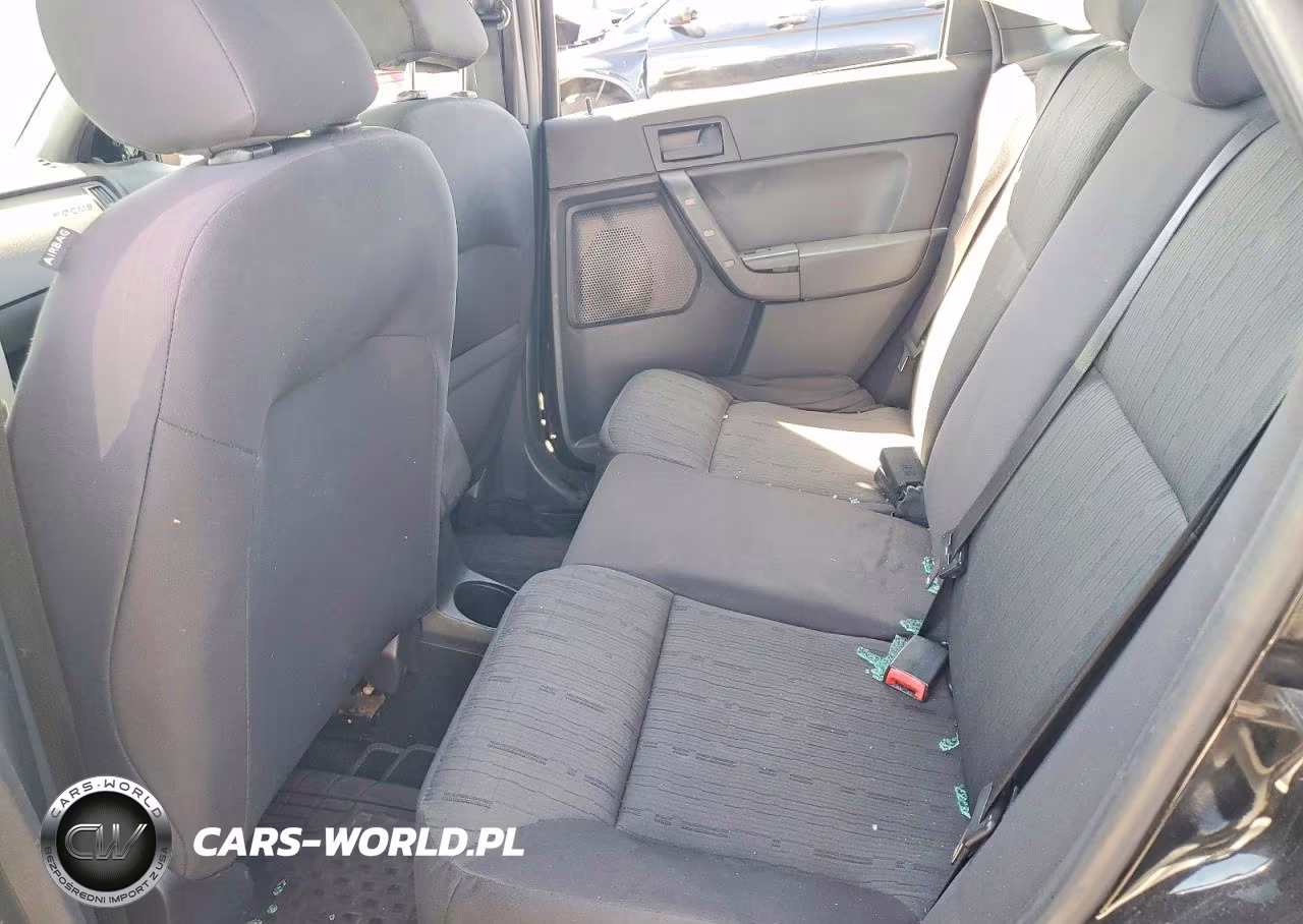 2011 Ford Focus Se VIN:1FAHP3FN7BW119303 - 10