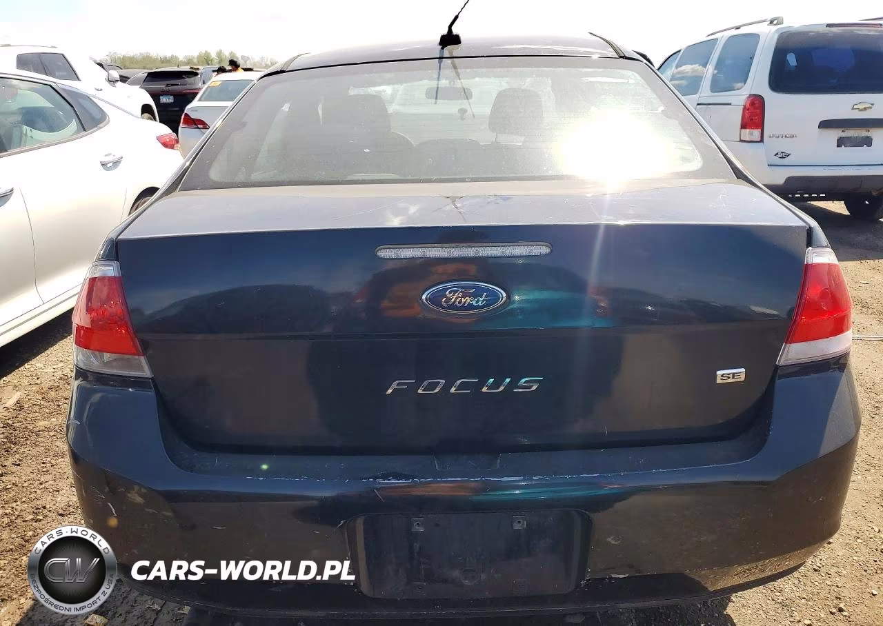 2011 Ford Focus Se VIN:1FAHP3FN7BW119303 - 6