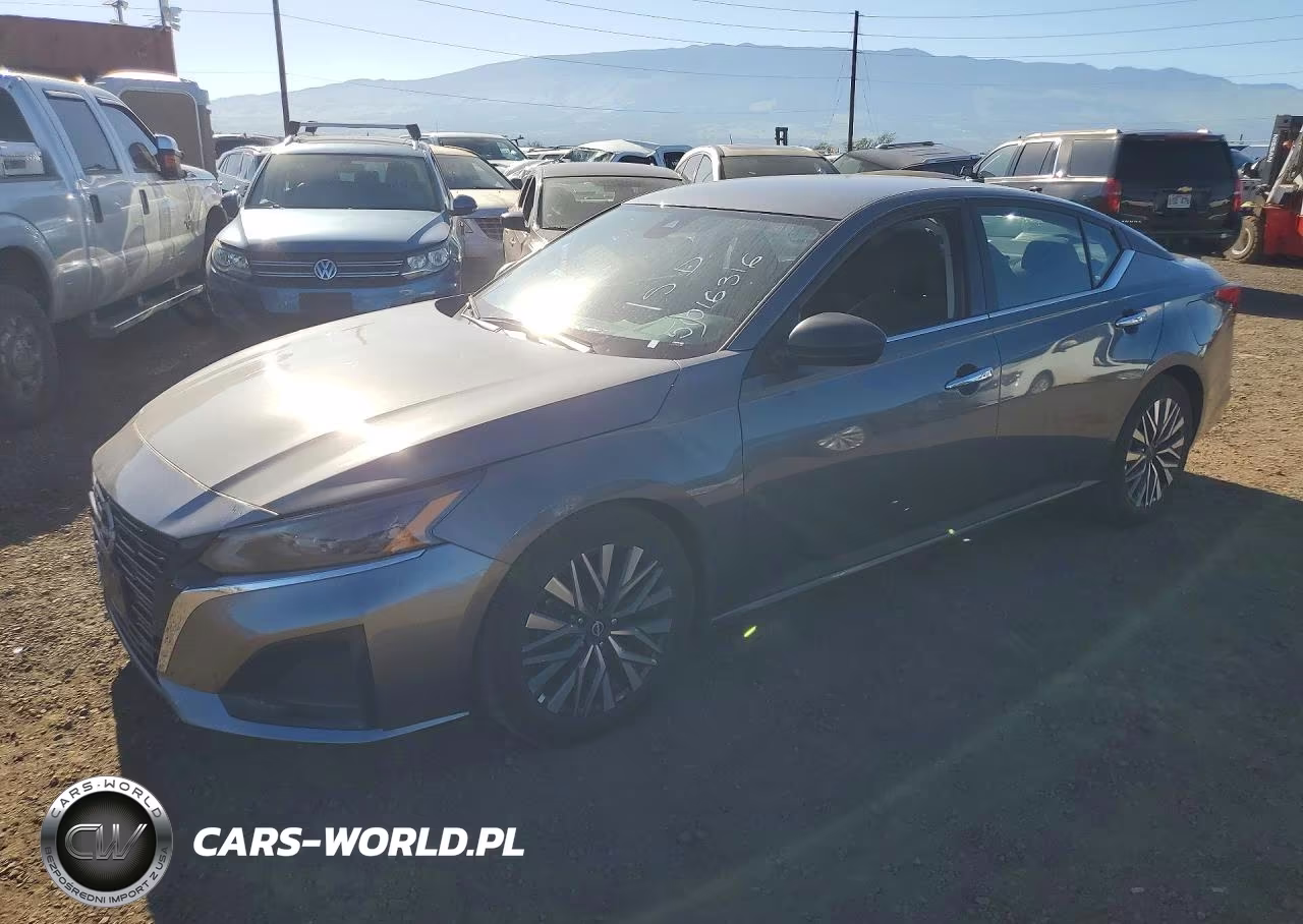 2025 Nissan Altima Sv – zdjęcie 1 z 12