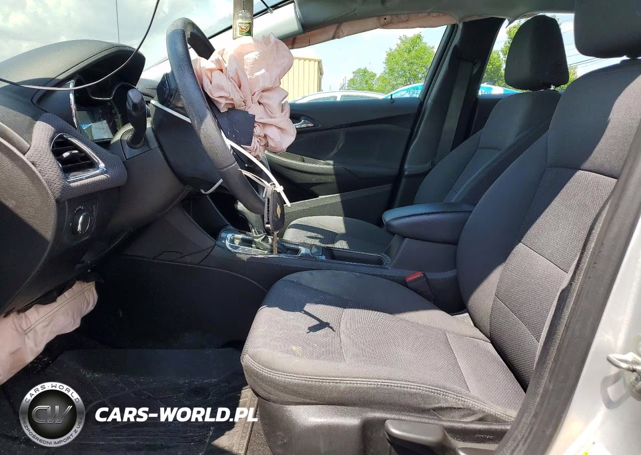 2019 Chevrolet Cruze Lt VIN:1G1BE5SM4K7145746 - 7