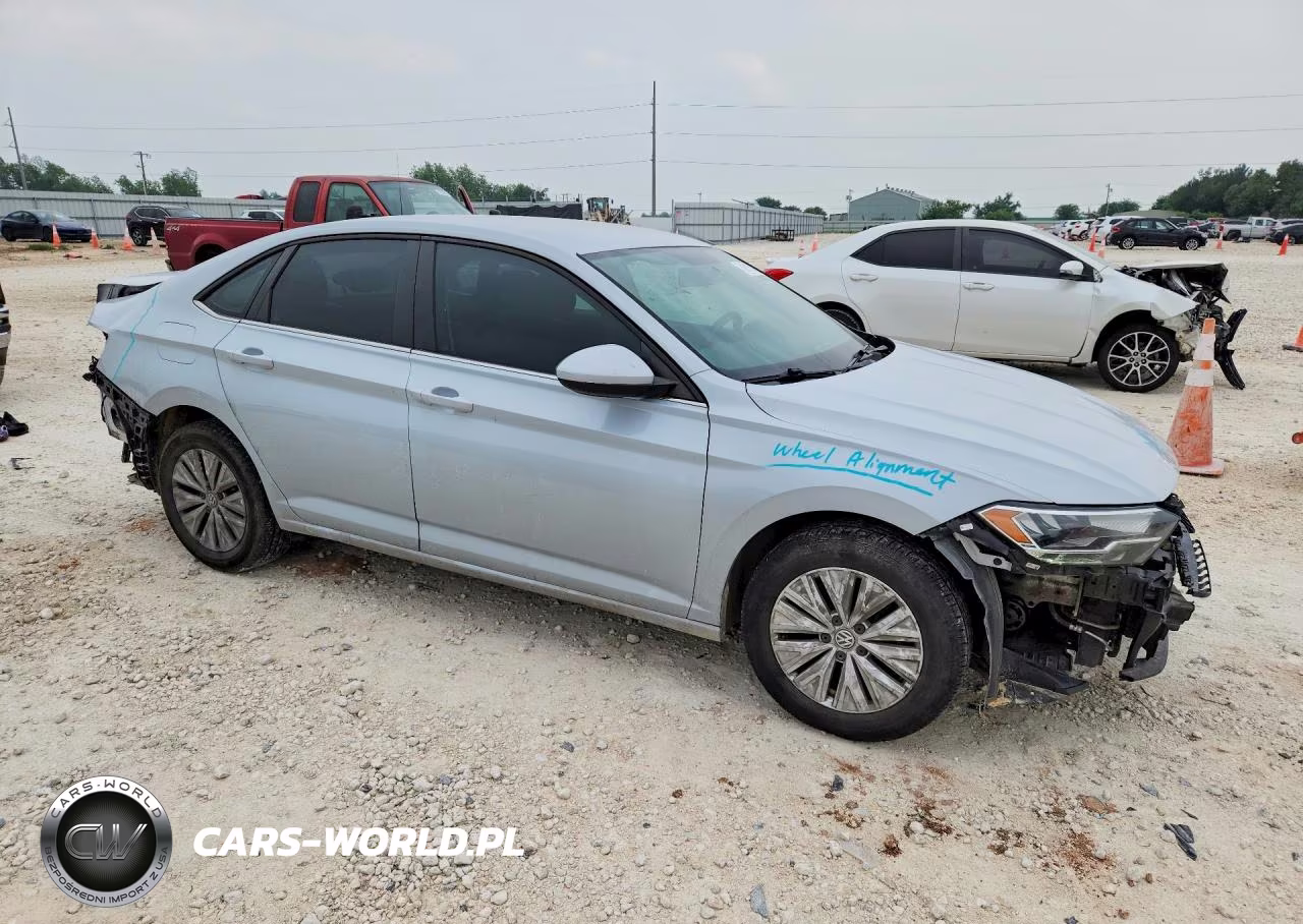 2019 Volkswagen Jetta S VIN:3VWCB7BU3KM133171 - 4