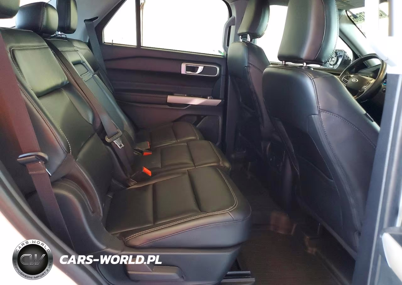 2022 Ford Explorer Xlt VIN:1FMSK8DH0NGB05634 - 11