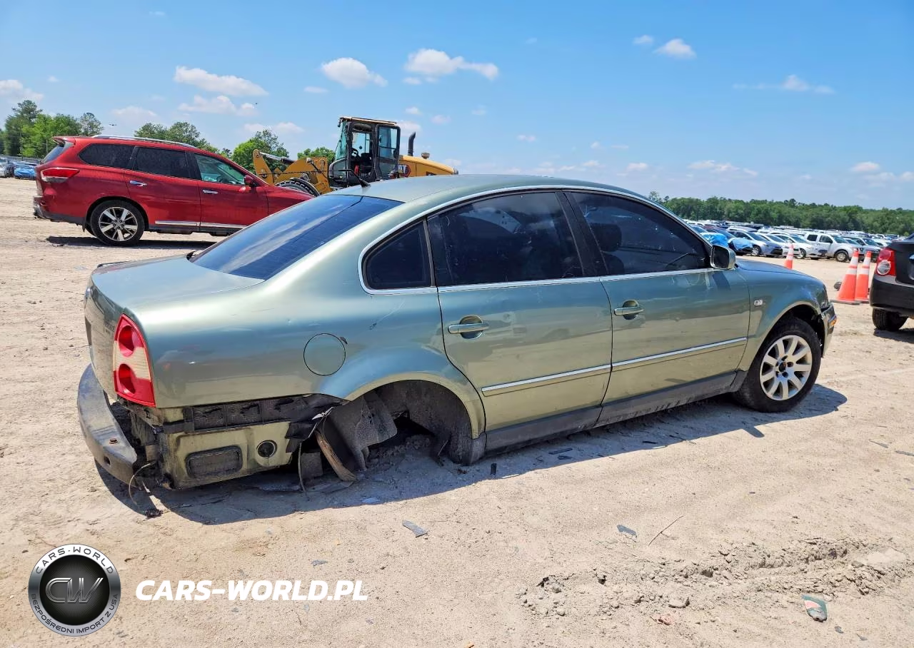 2003 Volkswagen Passat Gls VIN:WVWPD63BX3E411447 - 3
