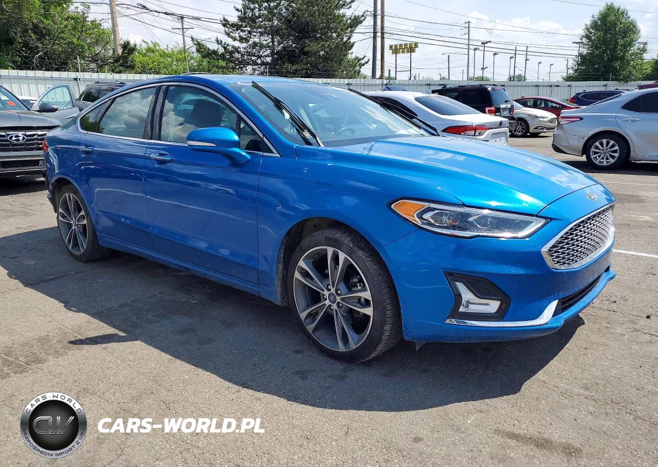 2020 Ford Fusion Titanium VIN:3FA6P0K97LR179360 - 4