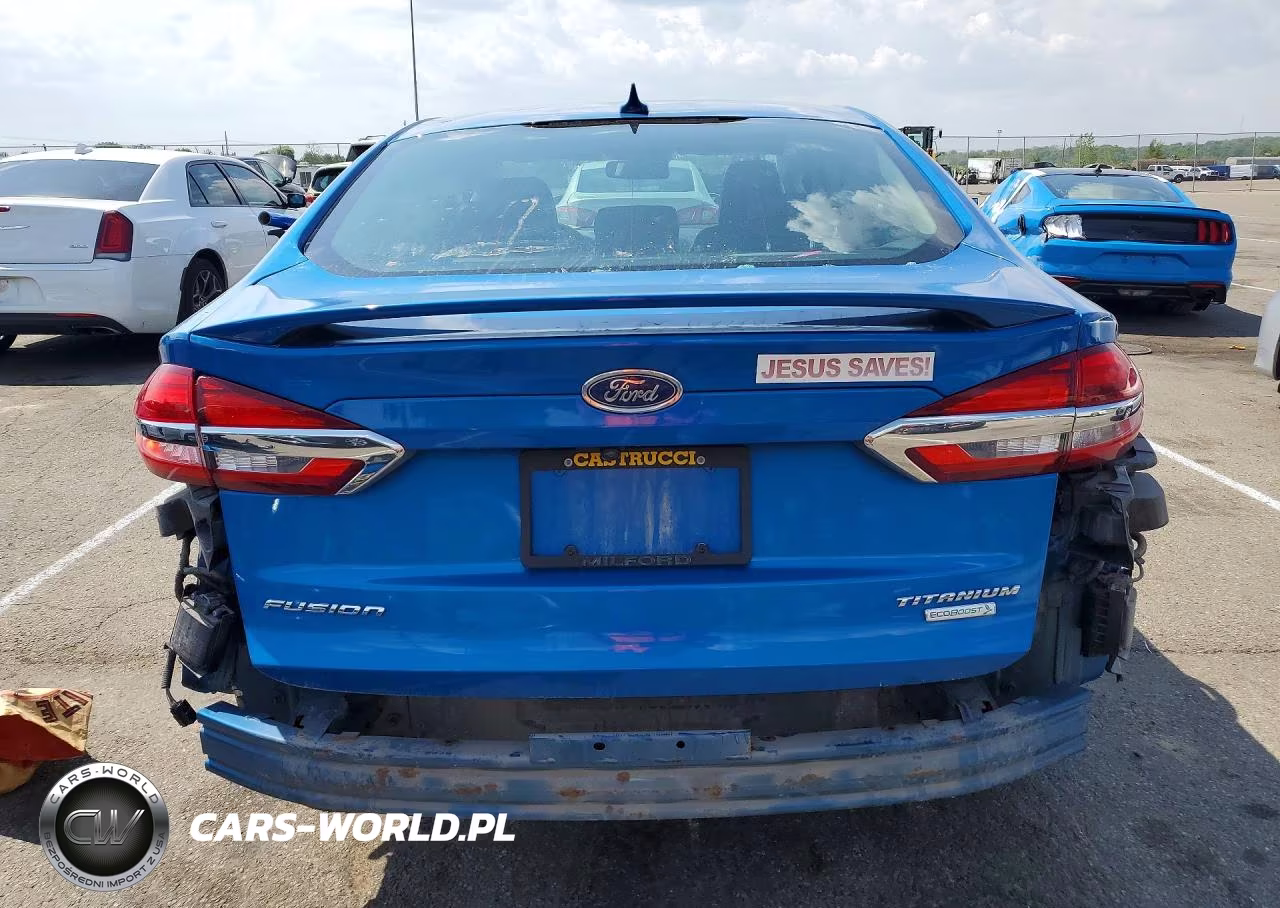 2020 Ford Fusion Titanium VIN:3FA6P0K97LR179360 - 6