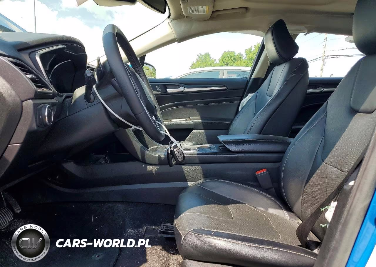 2020 Ford Fusion Titanium VIN:3FA6P0K97LR179360 - 7
