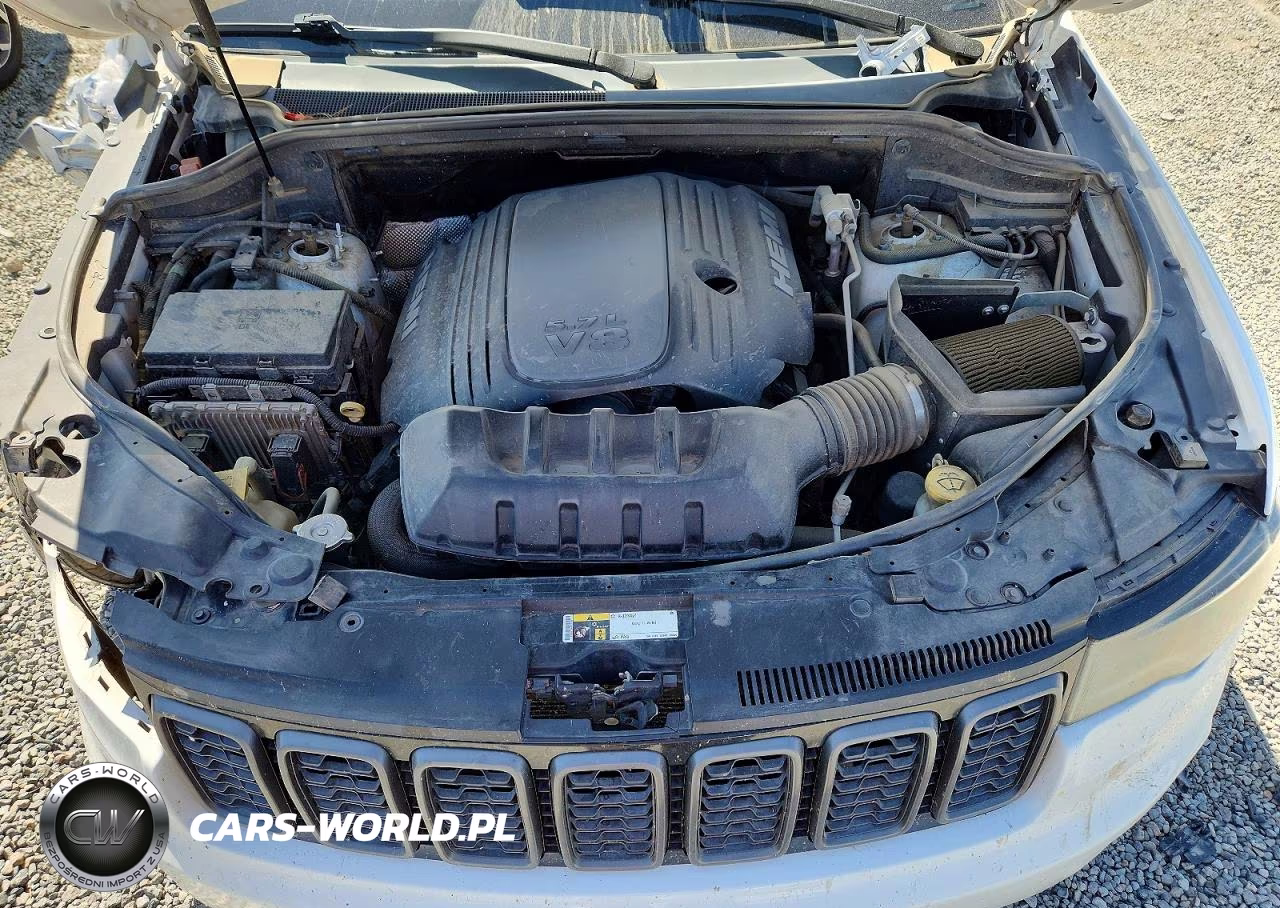 2018 Jeep Grand Cherokee Trailhawk VIN:1C4RJFLT7JC173821 - 12