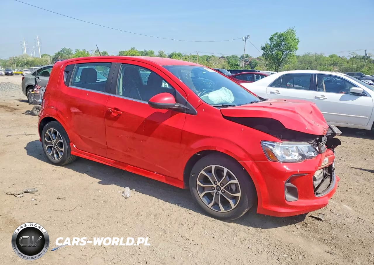 2019 Chevrolet Sonic Lt VIN:1G1JD6SB4K4108734 - 4