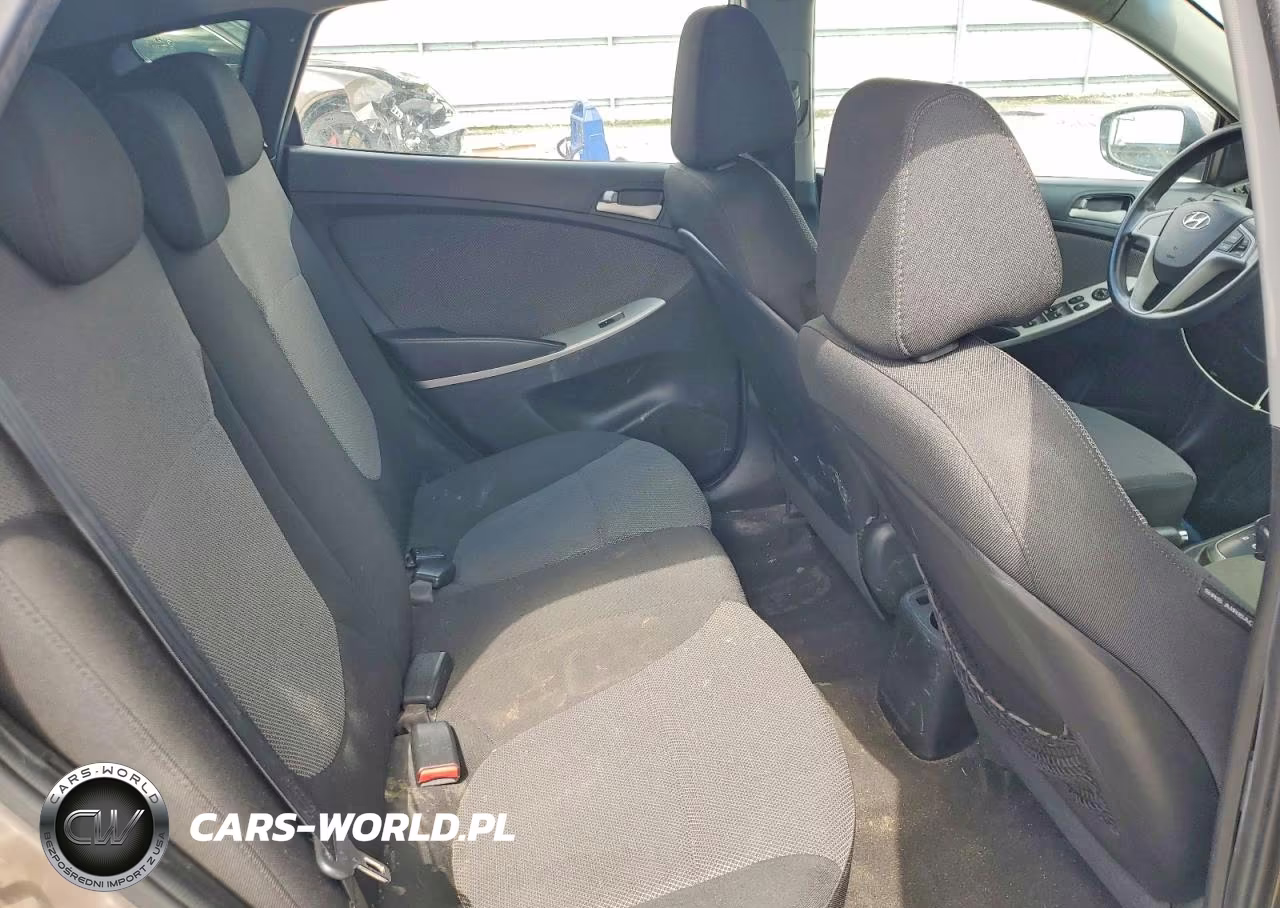 2013 Hyundai Accent Gs VIN:KMHCT5AE3DU138721 - 10
