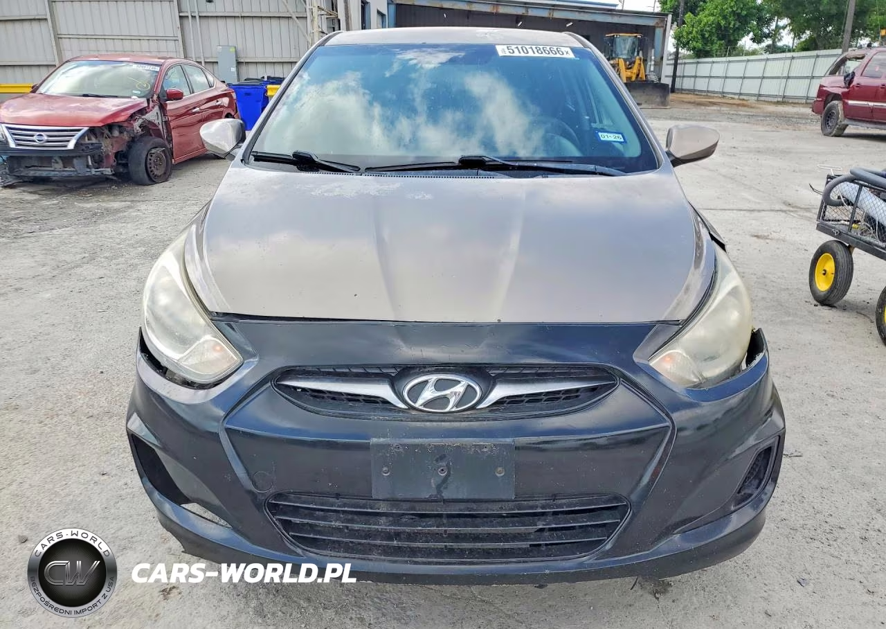 2013 Hyundai Accent Gs VIN:KMHCT5AE3DU138721 - 5
