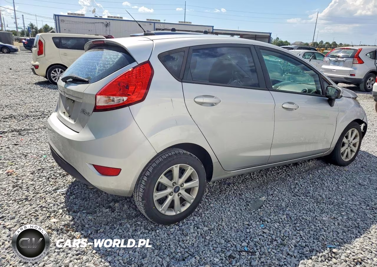 2012 Ford Fiesta Se VIN:3FADP4EJ3CM158216 - 3