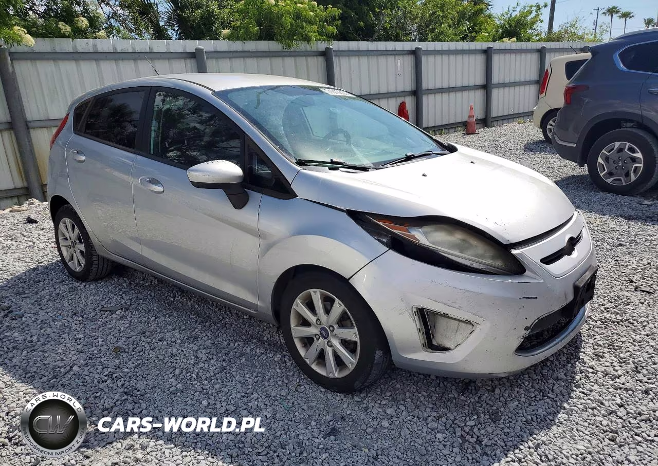 2012 Ford Fiesta Se VIN:3FADP4EJ3CM158216 - 4