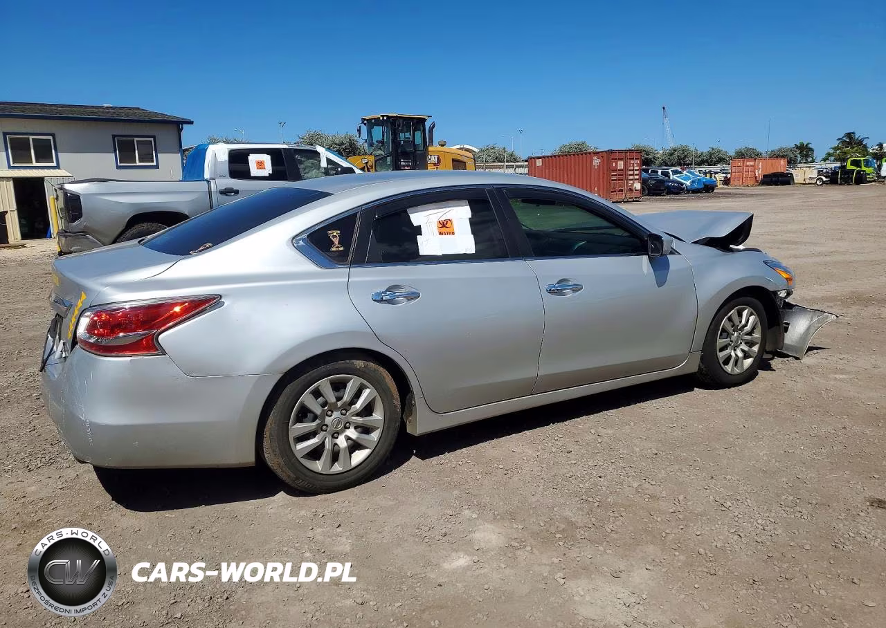 2015 Nissan Altima 2.5 VIN:1N4AL3AP3FC181777 - 3