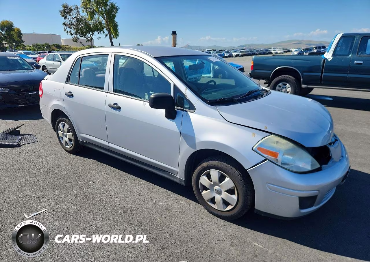2010 Nissan Versa 1.6 Base VIN:3N1CC1AP3AL402513 - 4