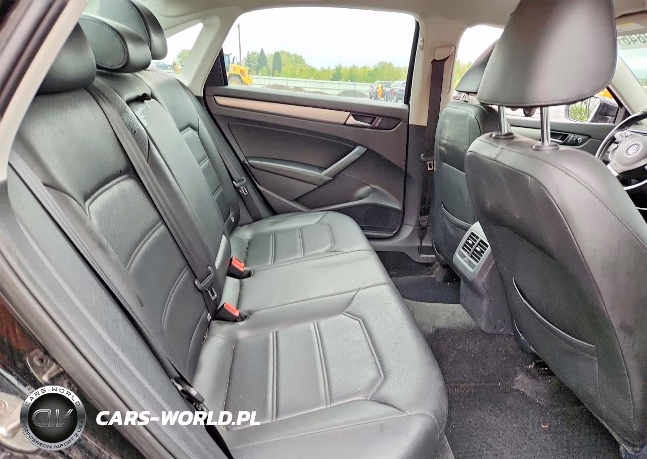 2015 Volkswagen Passat Se VIN:1VWBV7A32FC118194 - 10