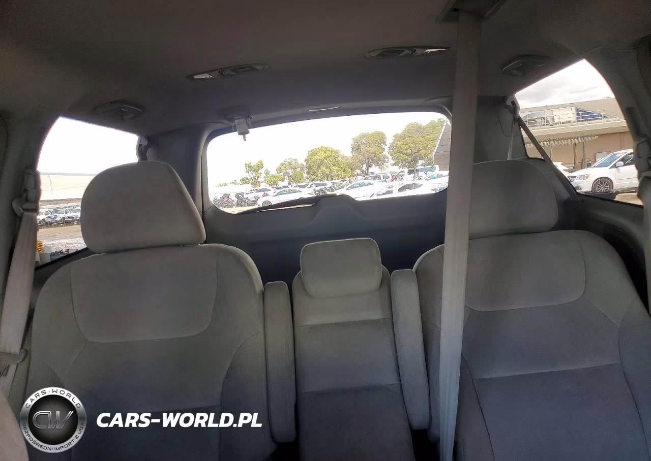 2005 Honda Odyssey Ex VIN:5FNRL38425B408029 - 10