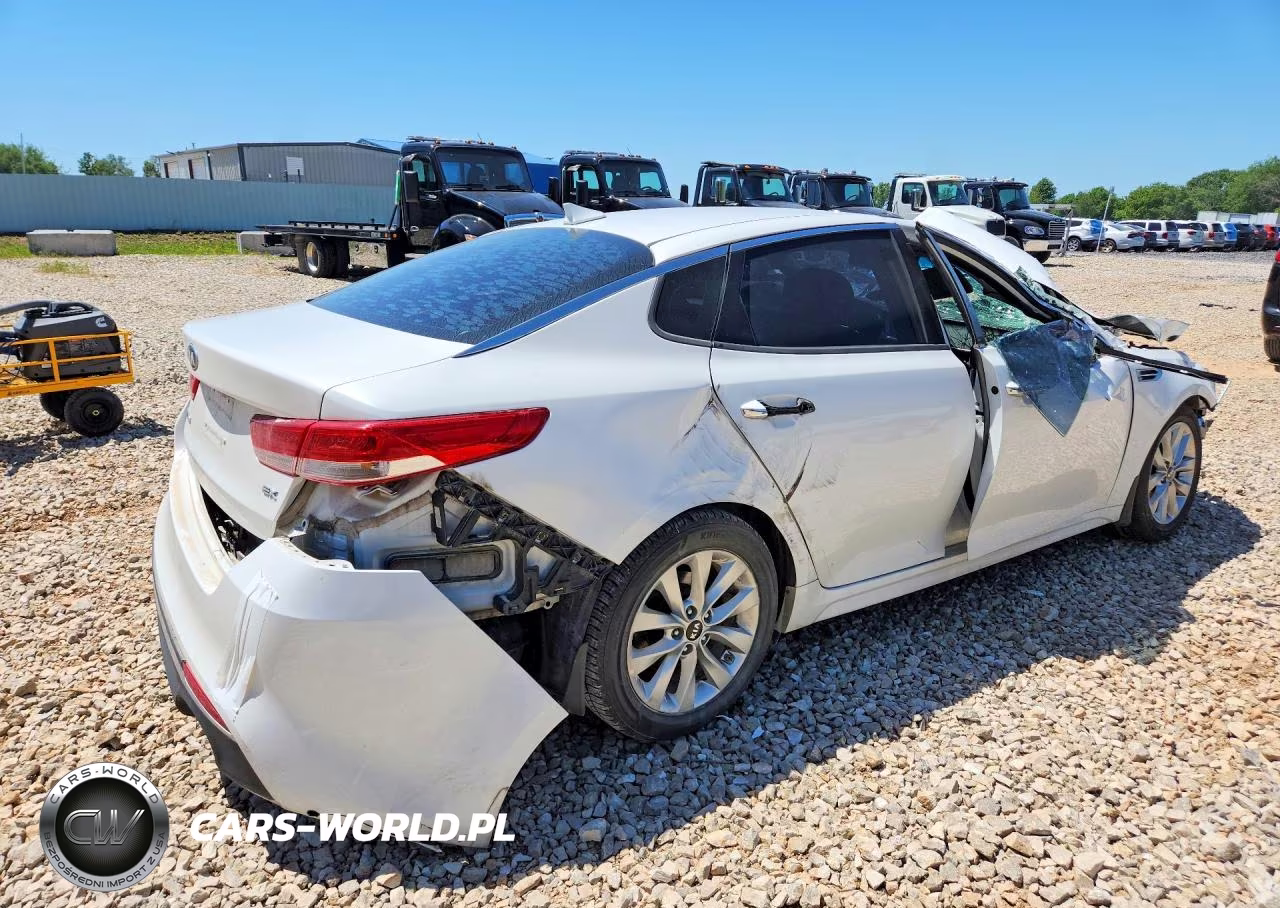 2016 Kia Optima Ex VIN:5XXGU4L3XGG117318 - 3
