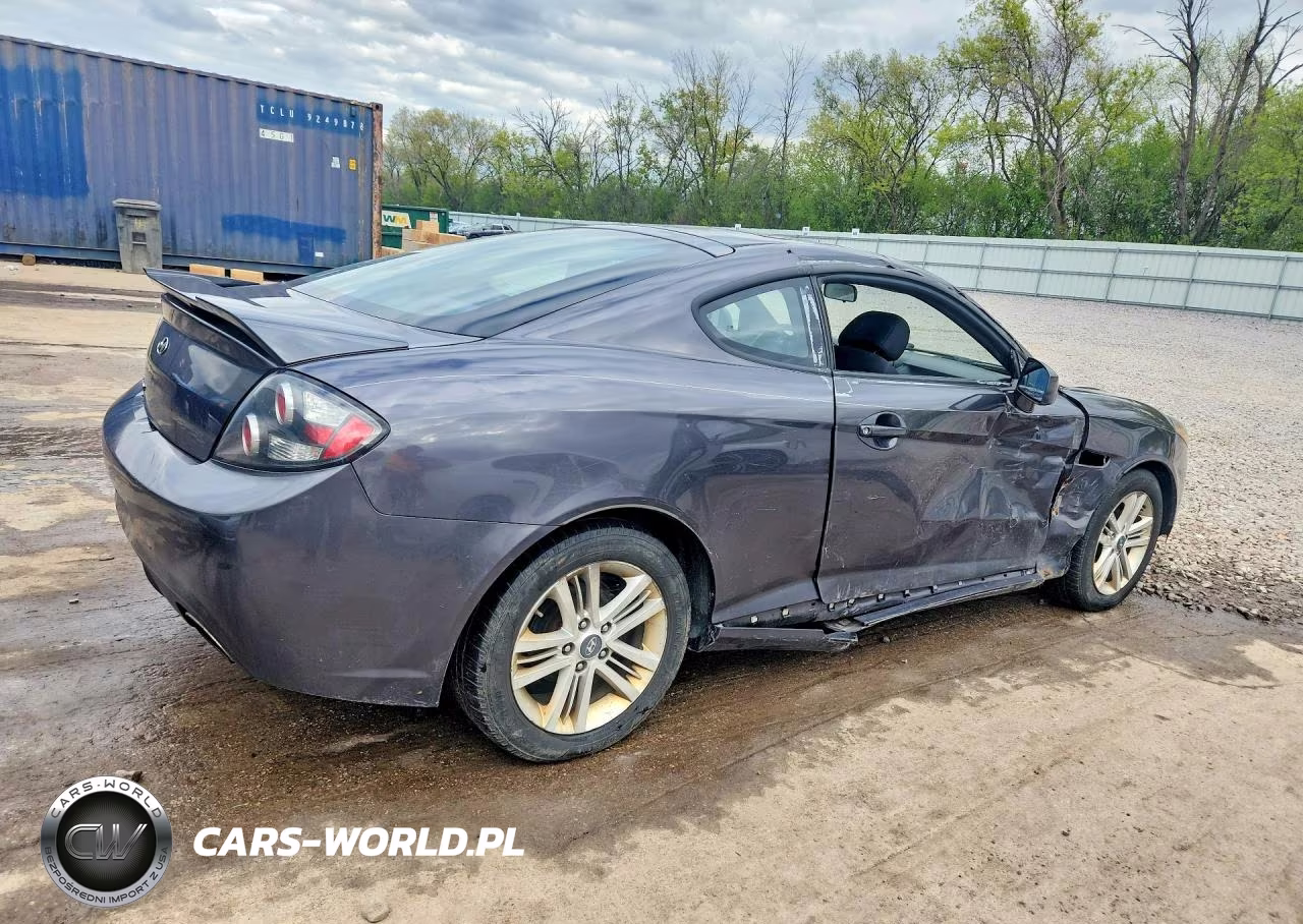 2008 Hyundai Tiburon Gs VIN:KMHHM66D18U283027 - 3
