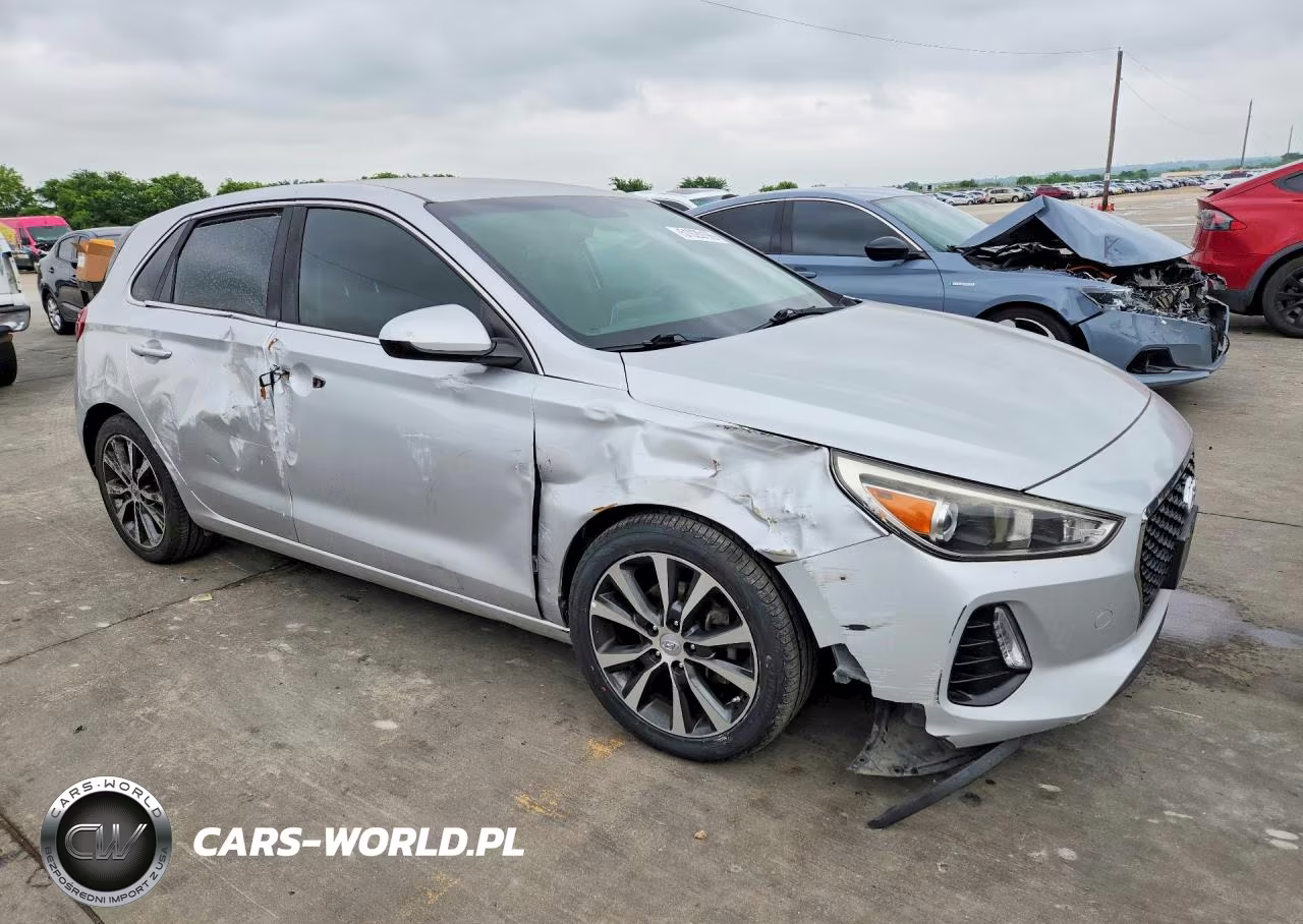 2018 Hyundai Elantra Gt Base VIN:KMHH35LE6JU025246 - 4