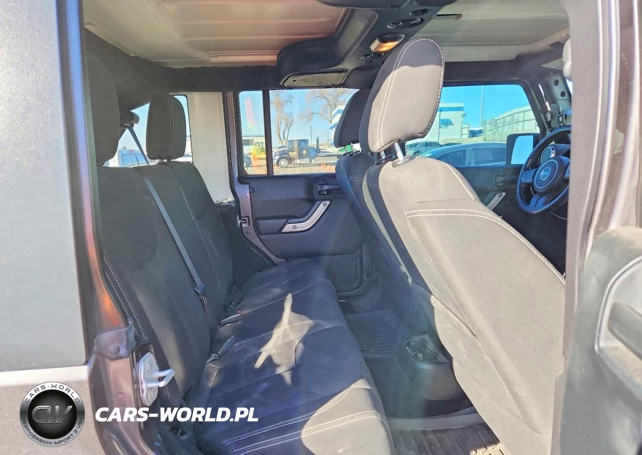 2016 Jeep Wrangler VIN:1C4BJWEG9GL275115 - 11