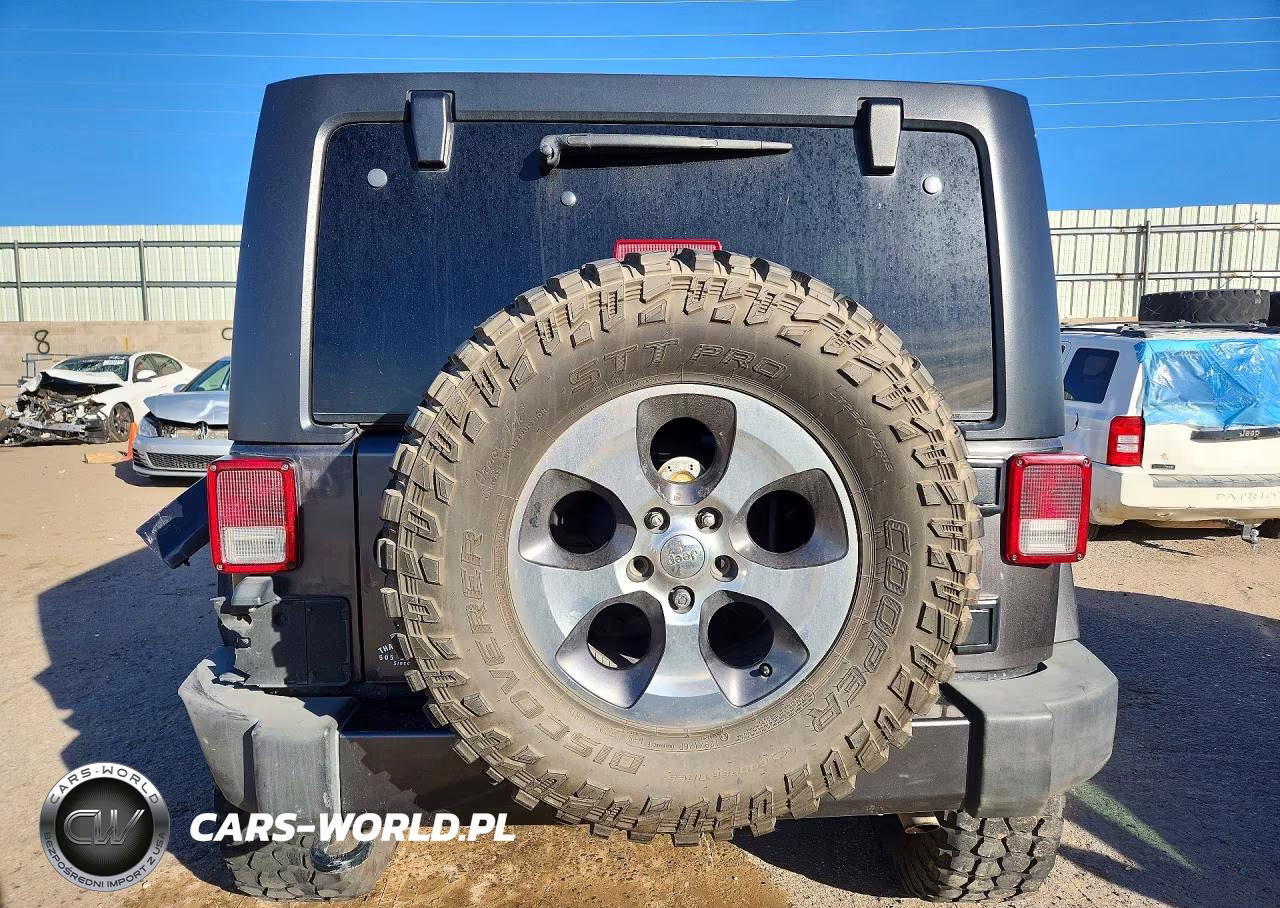 2016 Jeep Wrangler VIN:1C4BJWEG9GL275115 - 6