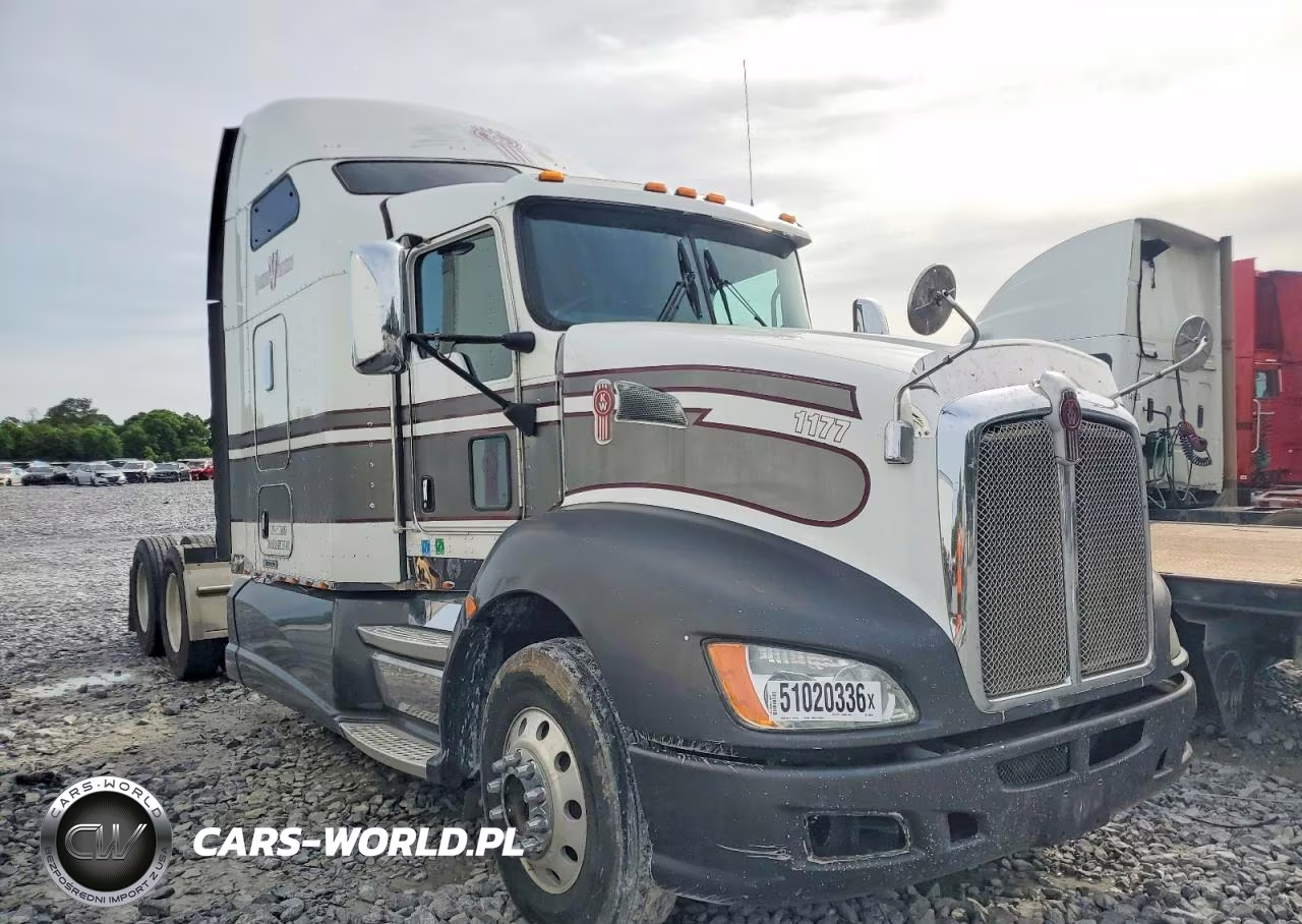 2013 Kenworth Constructi - Semi Truck