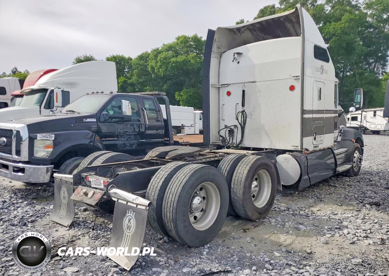 2013 Kenworth Constructi - Semi Truck VIN:1XKAD49X0DJ363533 - 4