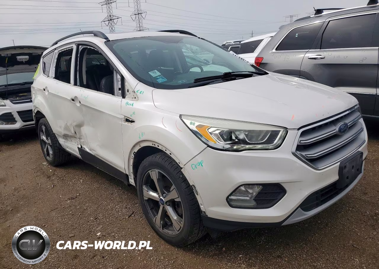 2017 Ford Escape Se VIN:1FMCU9GD0HUA60455 - 4