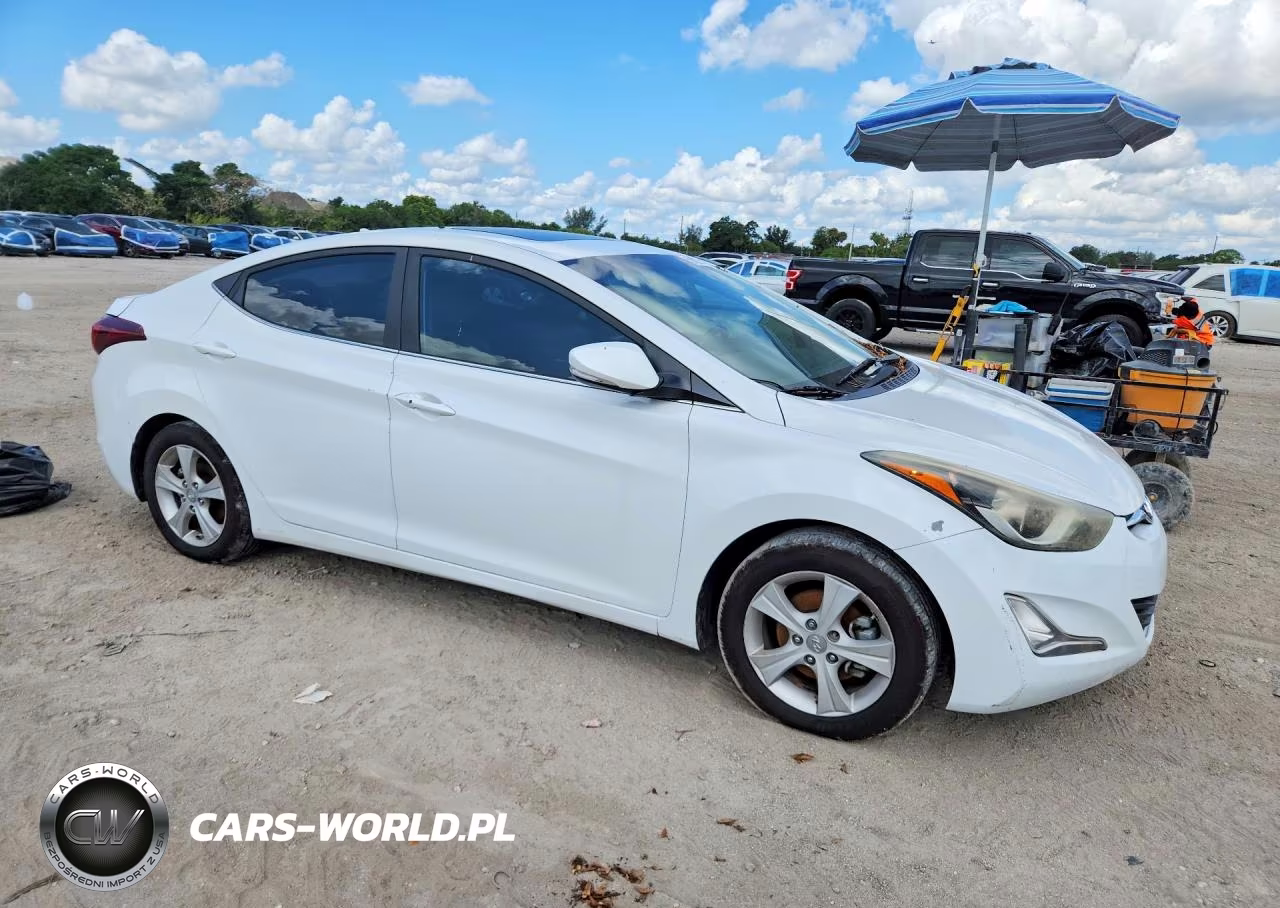 2016 Hyundai Elantra Value Edition VIN:5NPDH4AE8GH788714 - 4