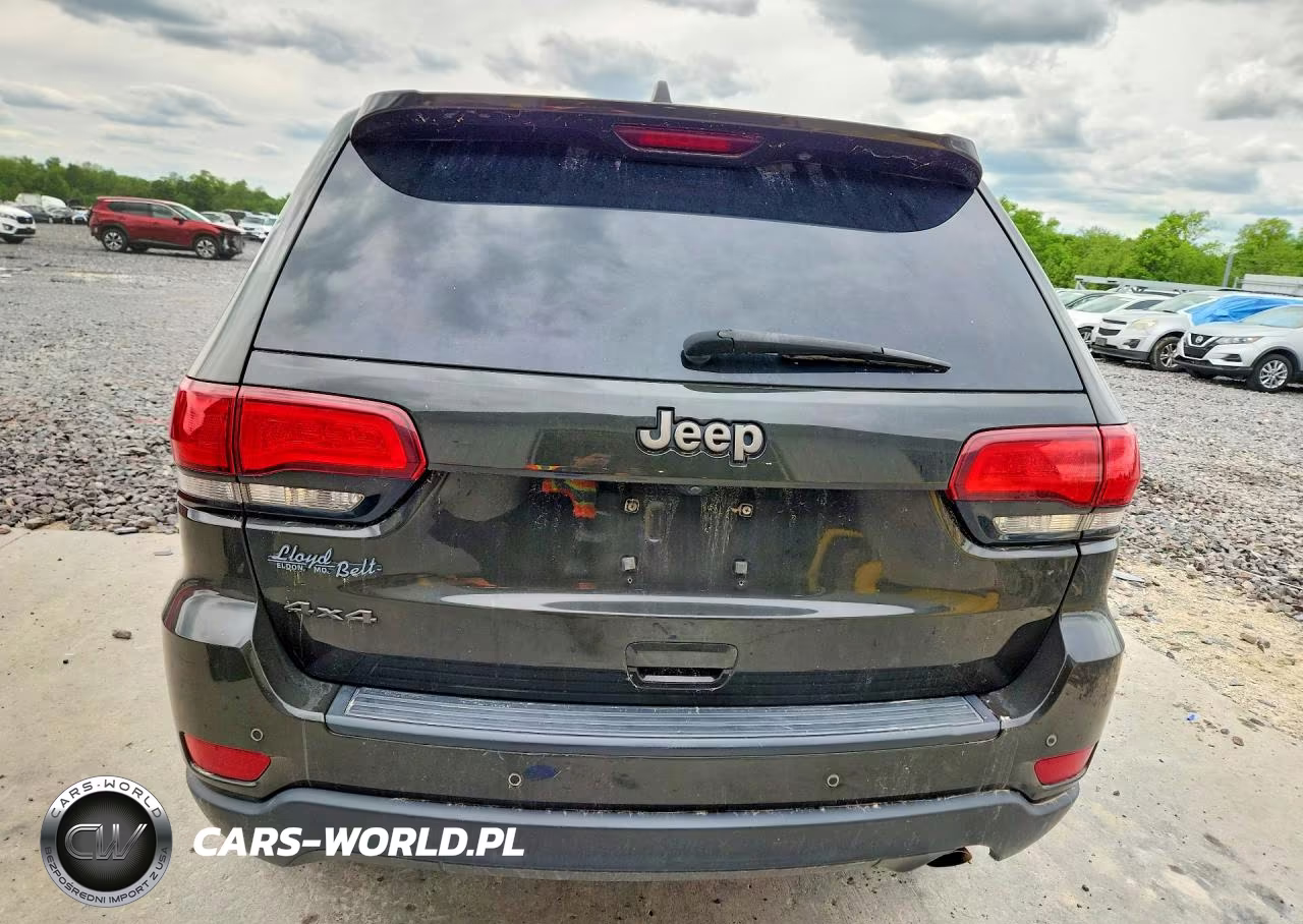 2017 Jeep Grand Cherokee Laredo VIN:1C4RJFAG6HC671377 - 6