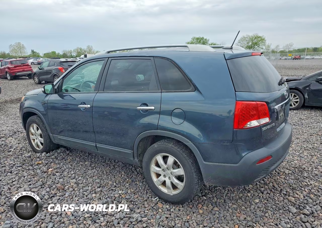 2011 Kia Sorento Lx VIN:5XYKT4A27BG149736 - 2