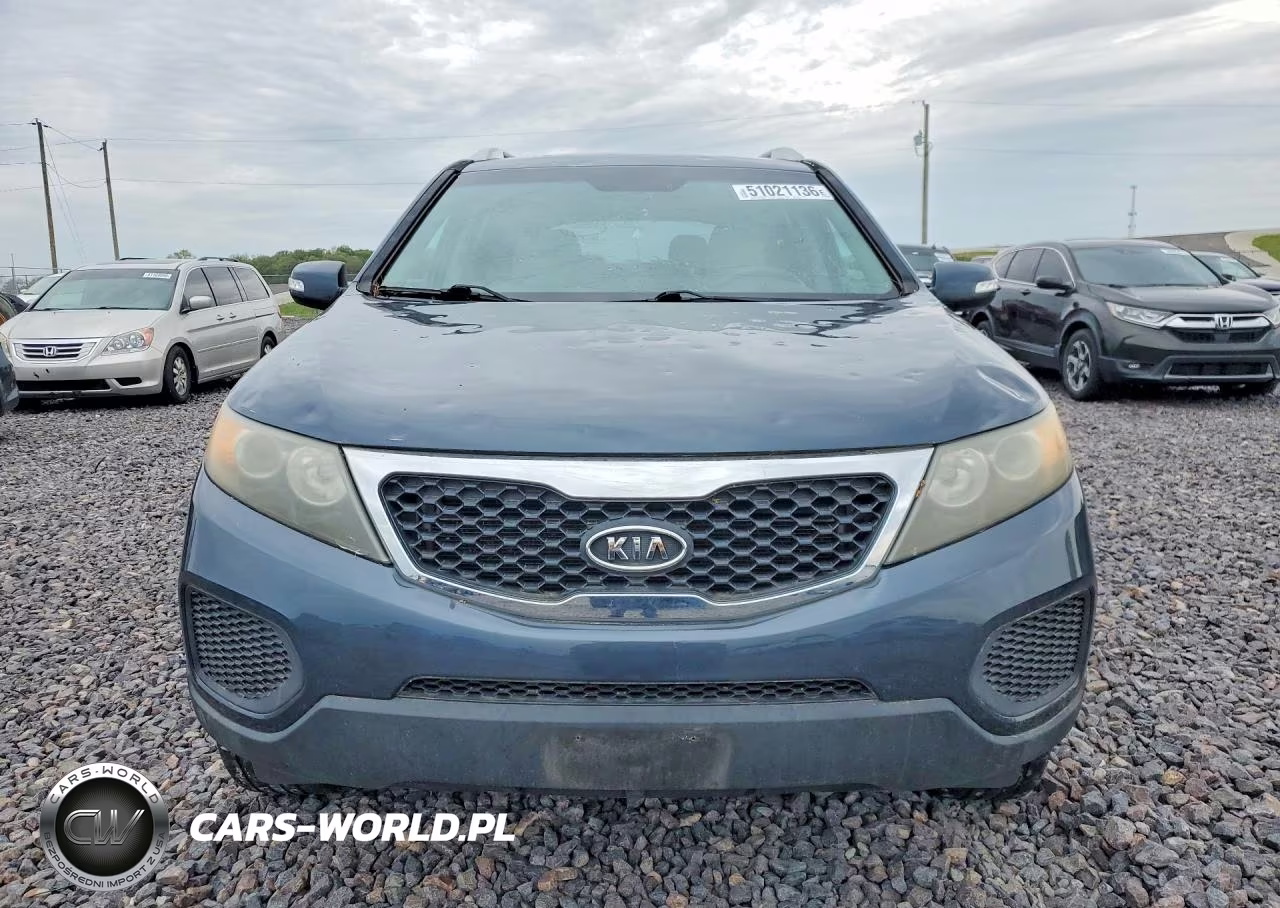 2011 Kia Sorento Lx VIN:5XYKT4A27BG149736 - 5