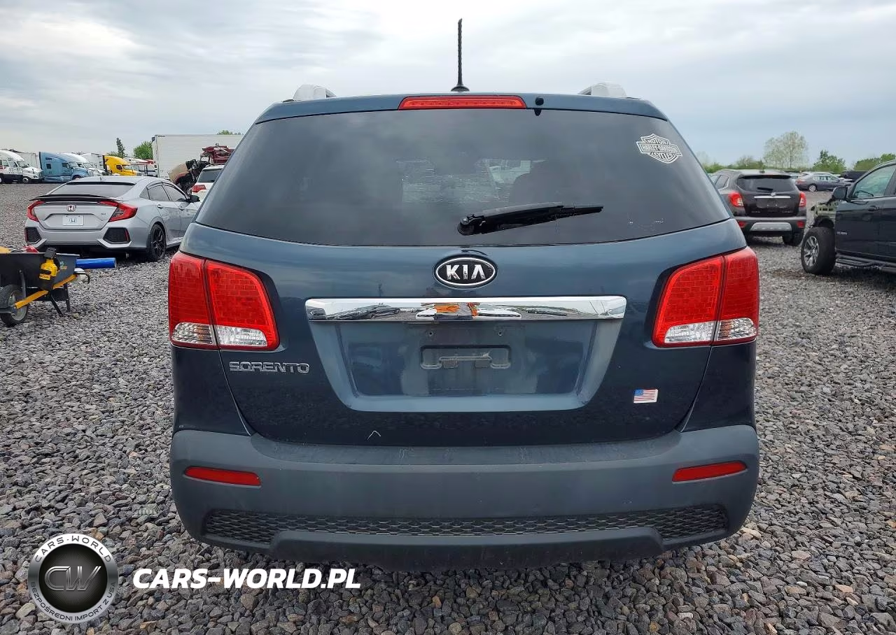 2011 Kia Sorento Lx VIN:5XYKT4A27BG149736 - 6