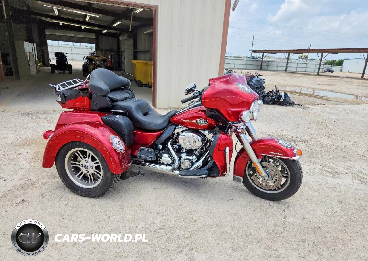 2013 Harley-Davidson Flhtcutg Tri Glide Ultra Classic