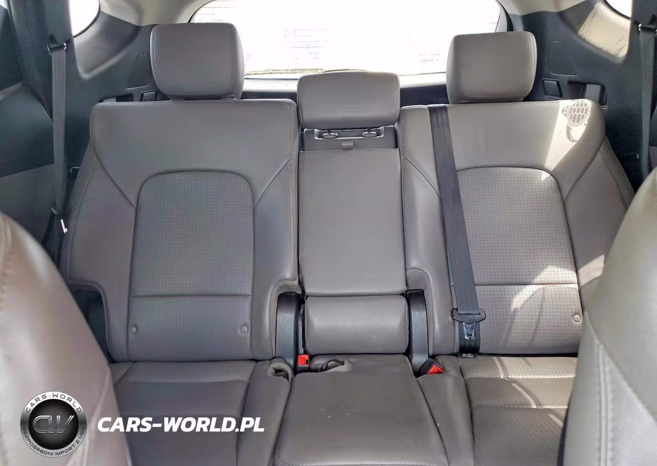 2014 Hyundai Santa Fe Sport 2.4L VIN:5XYZU3LB1EG178303 - 10