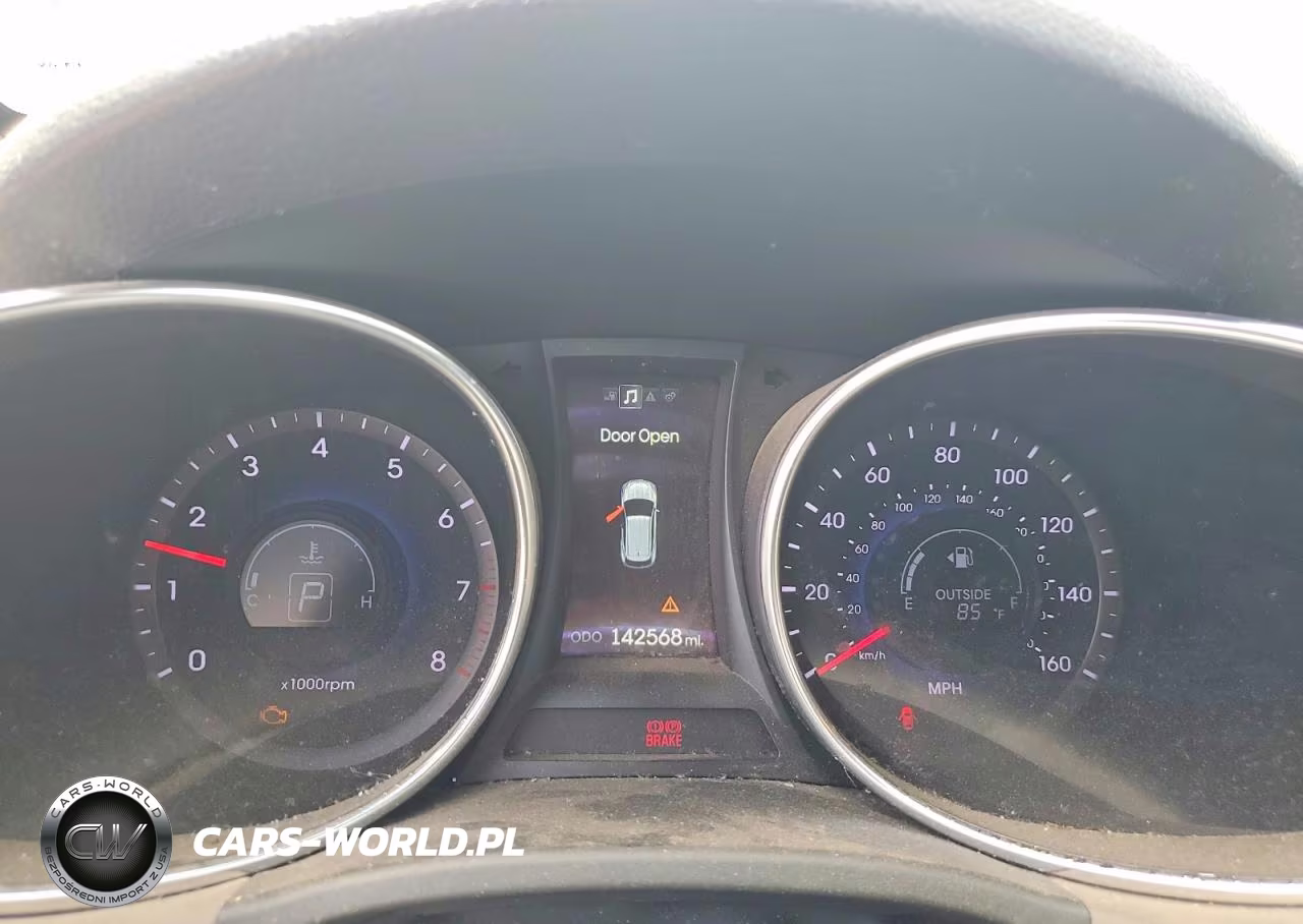2014 Hyundai Santa Fe Sport 2.4L VIN:5XYZU3LB1EG178303 - 9