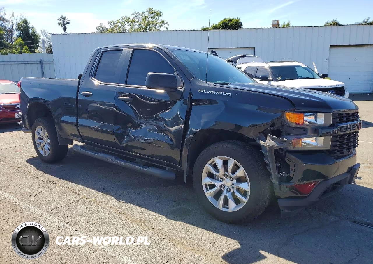 2019 Chevrolet Silverado C1500 Custom VIN:1GCRWBEH5KZ267262 - 4